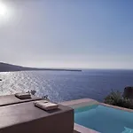 Old Castle * Oia (Santorini)
