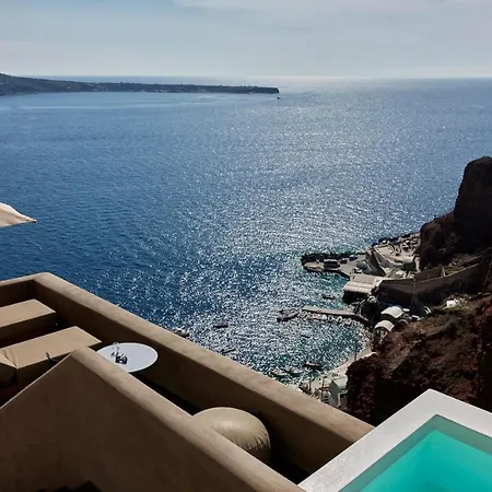 Old Castle By Mr And Mrs White Villa Oia